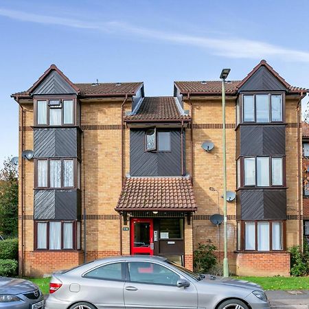 Aryas Apartments London Edgware Exterior foto
